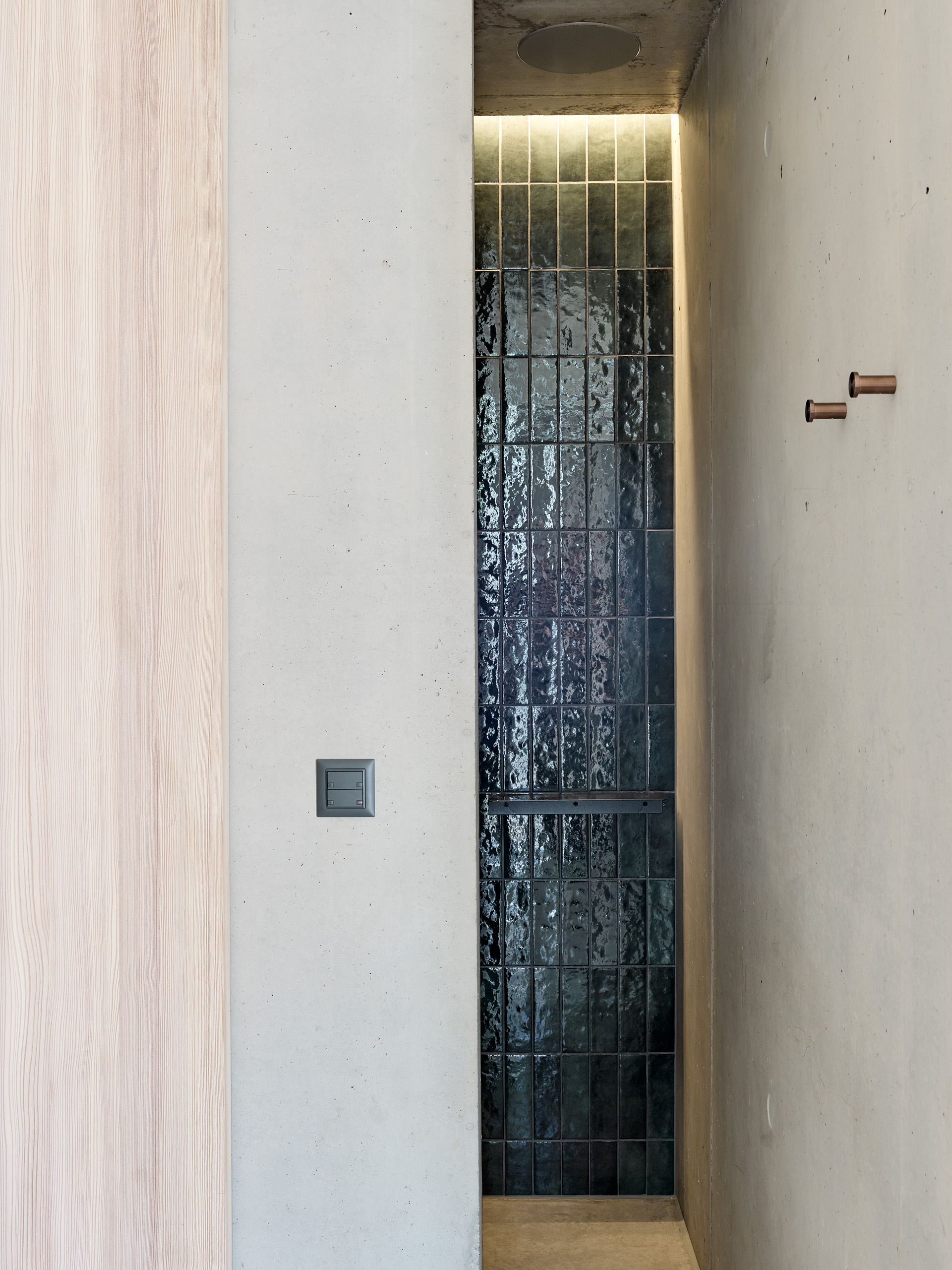 Bartbuchhofer, Haus am See